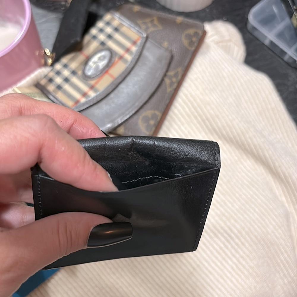 Burberry vintage wallets -final price - Picture 9 of 9